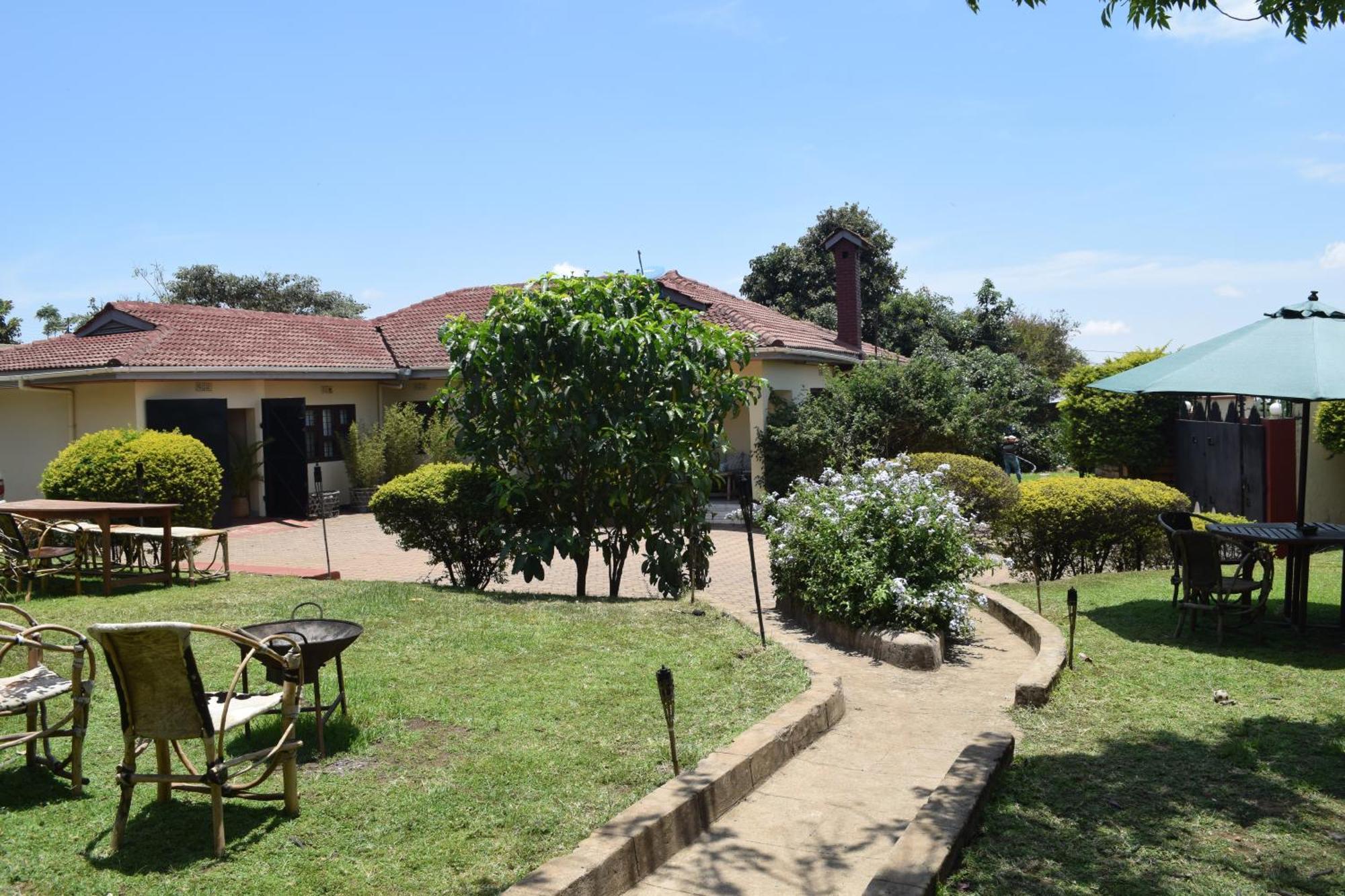 Stasumo House Arusha Bed & Breakfast Exterior photo